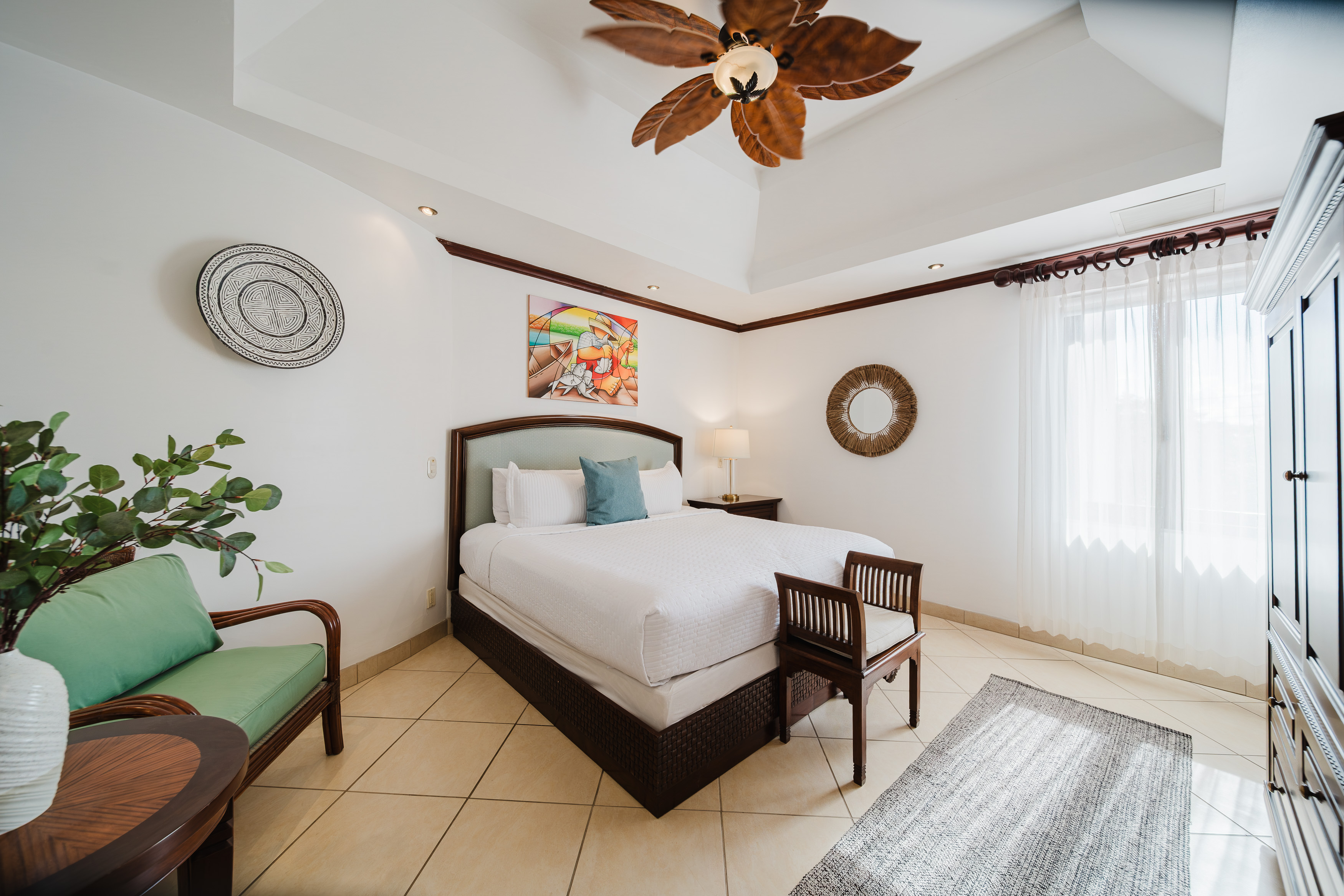 Pacifico Colonial Penthouse