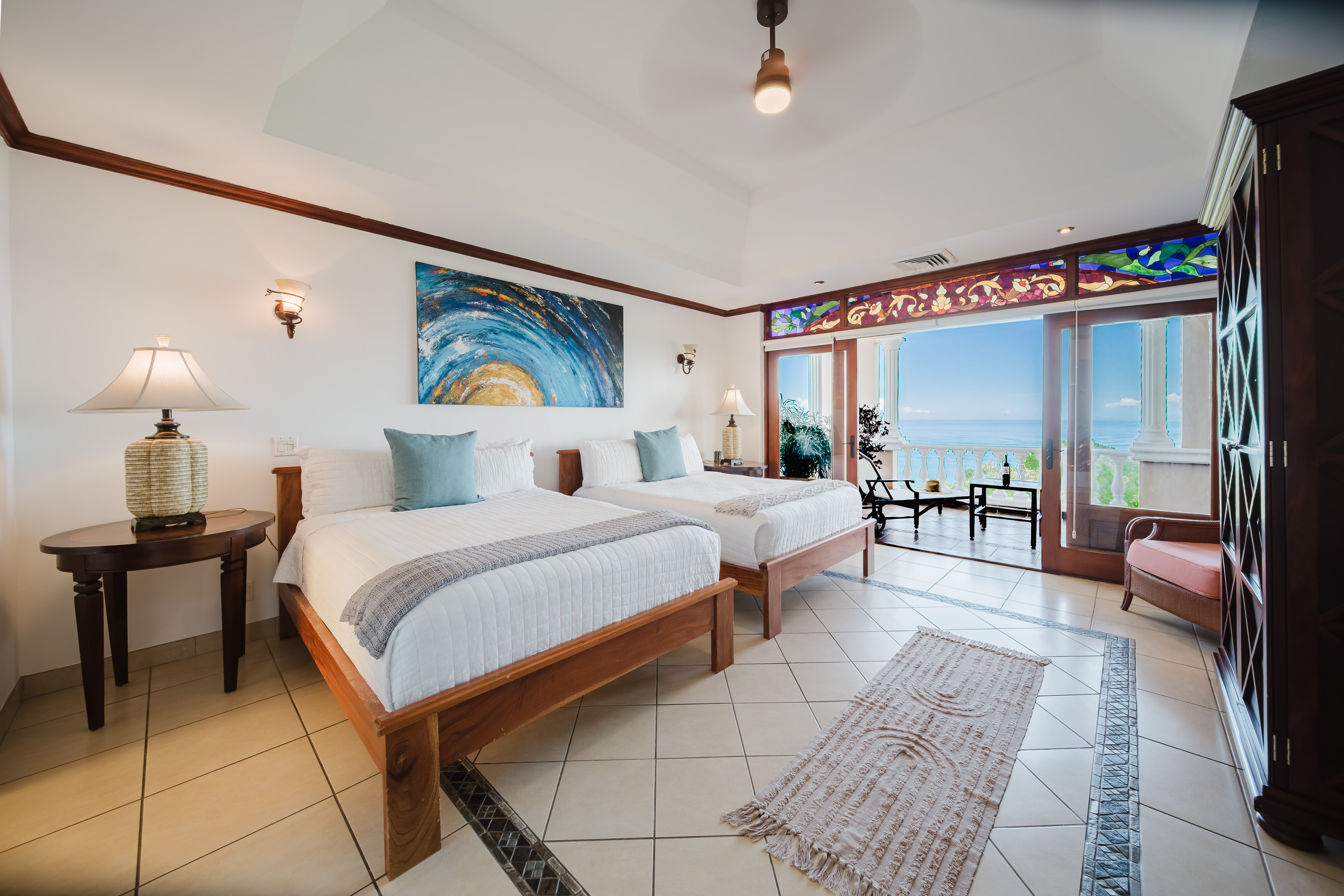 Pacifico Colonial Penthouse