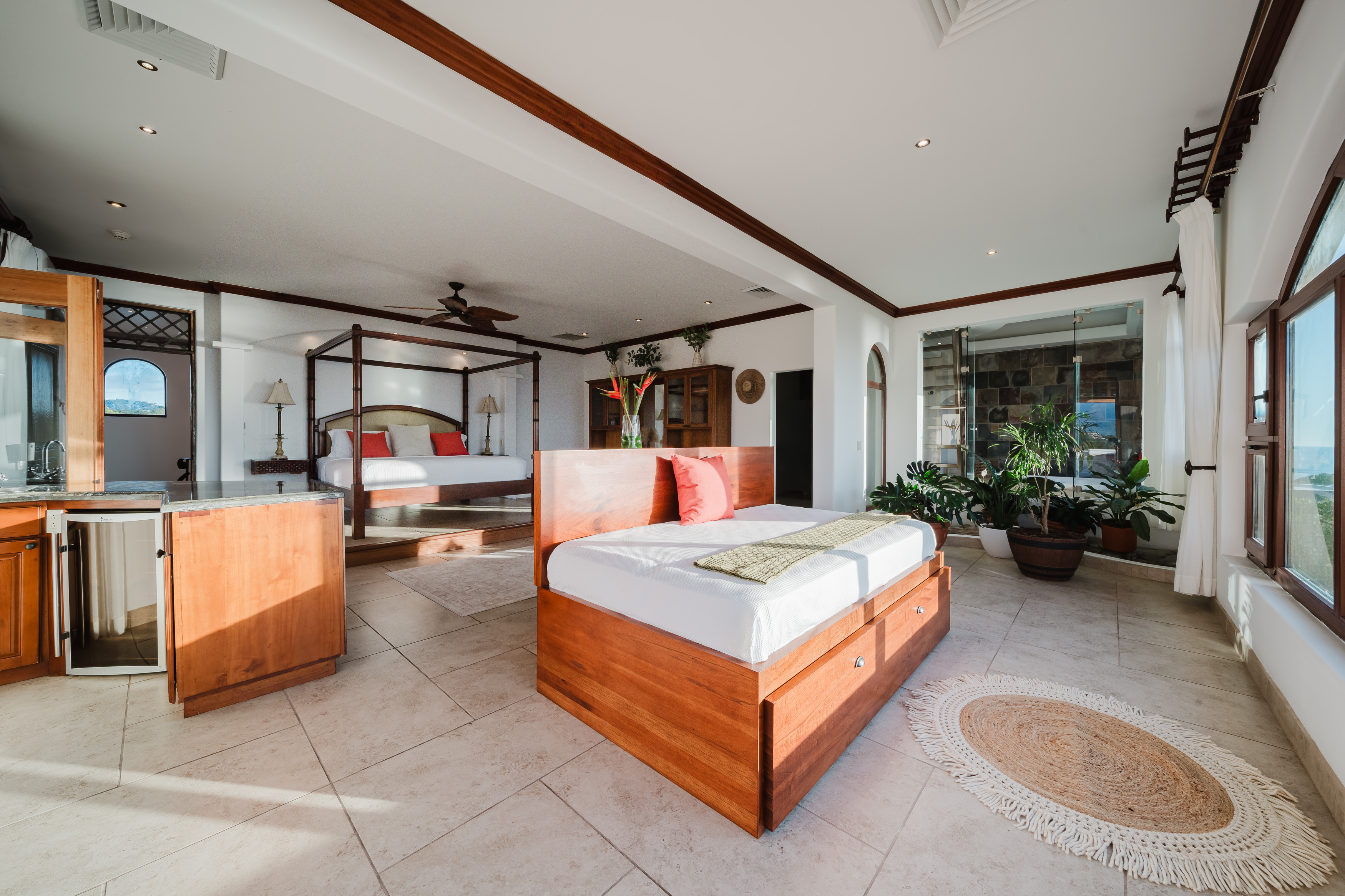 Pacifico Colonial Penthouse