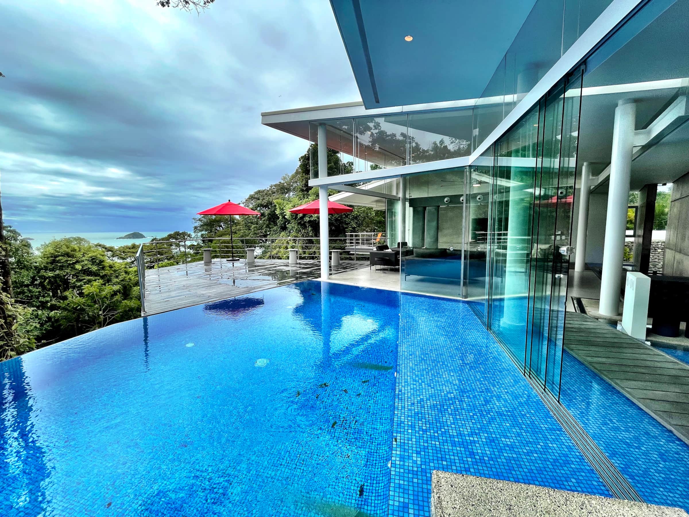 Casa Ventanas — Manuel Antonio