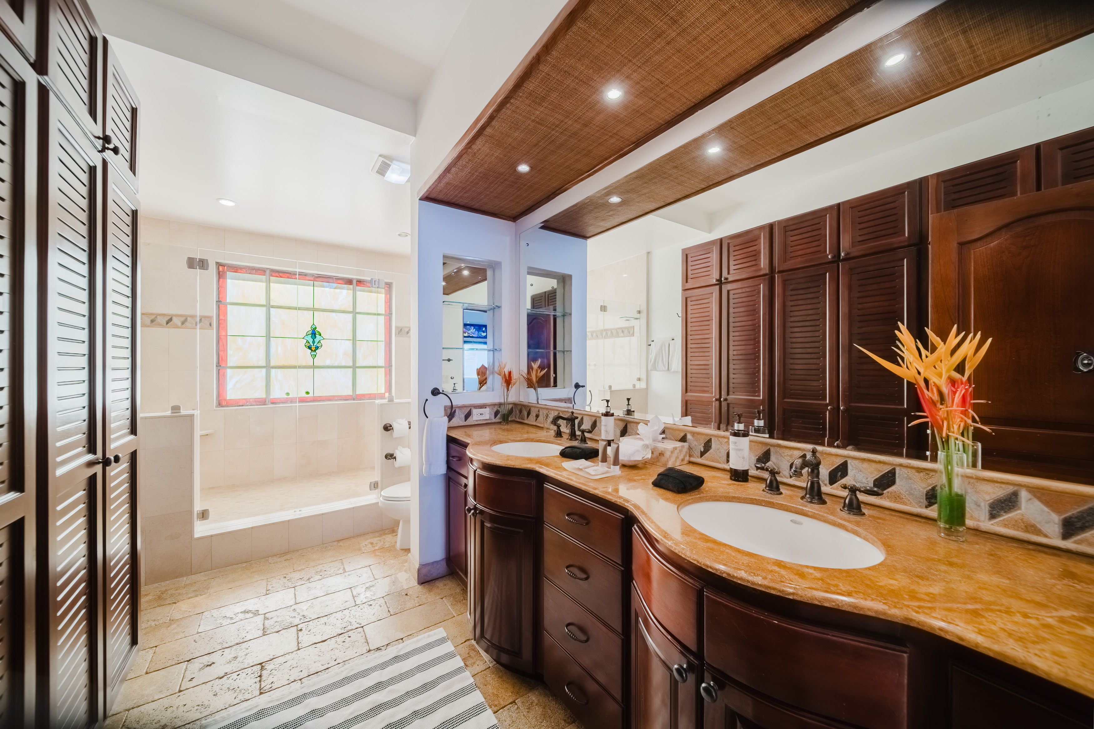 Pacifico Colonial Penthouse