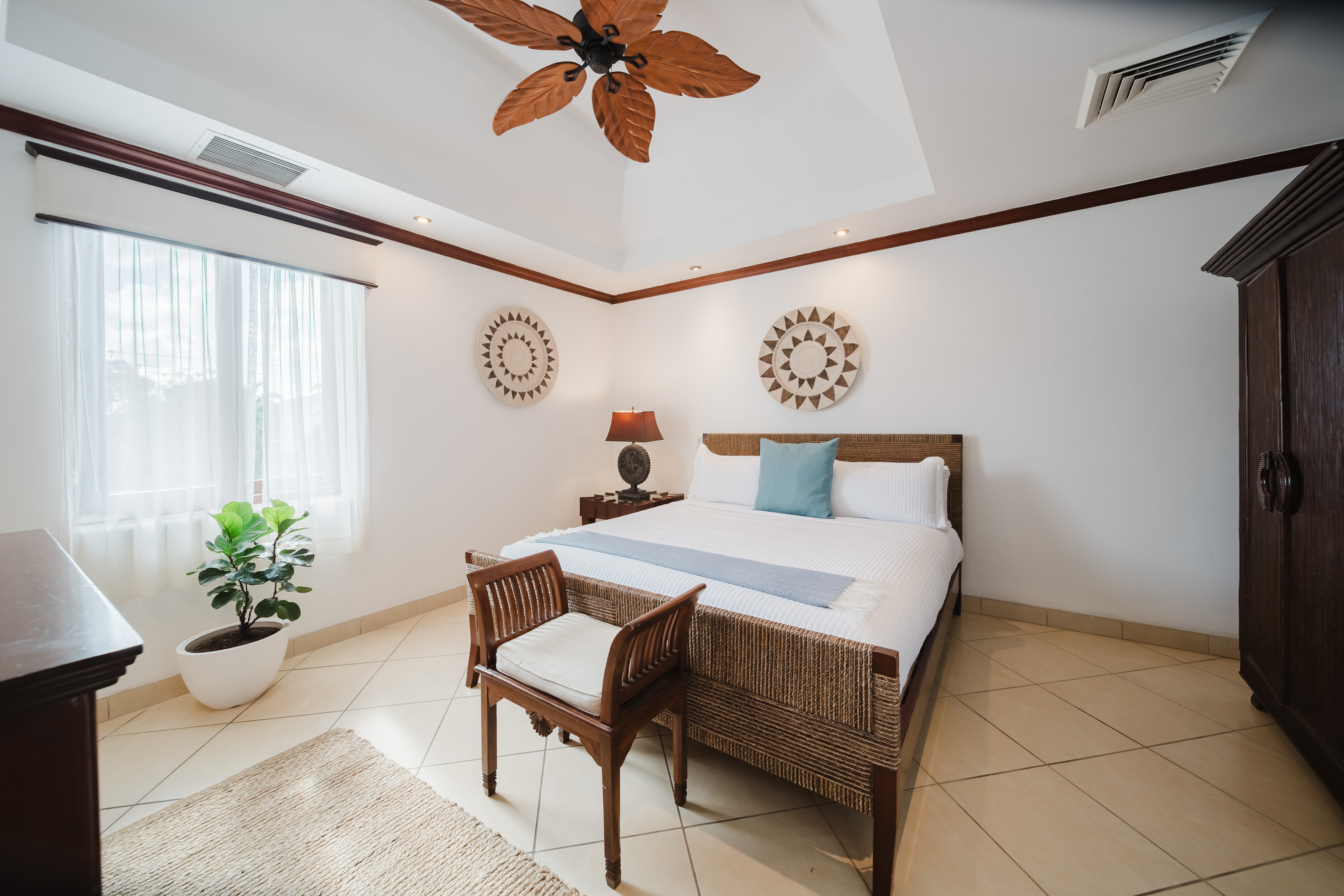 Pacifico Colonial Penthouse