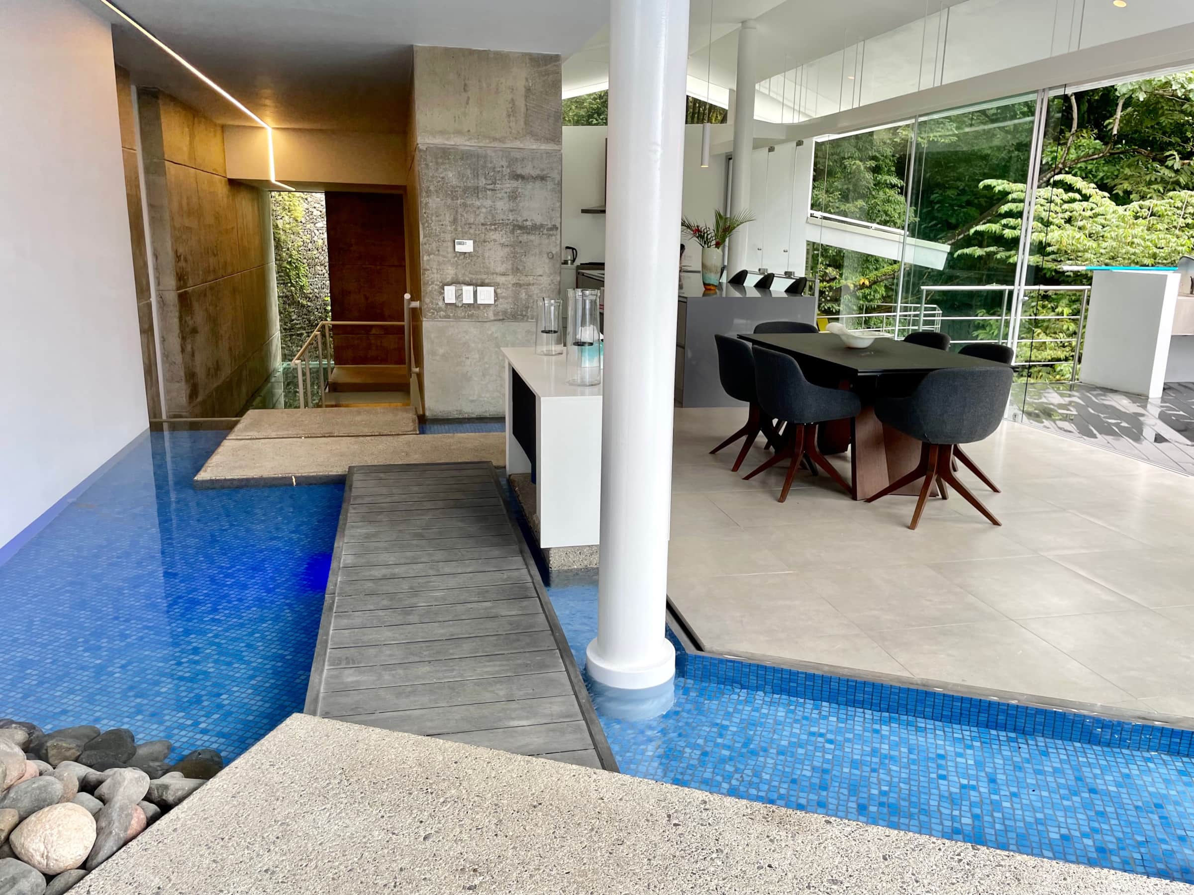 Casa Ventanas