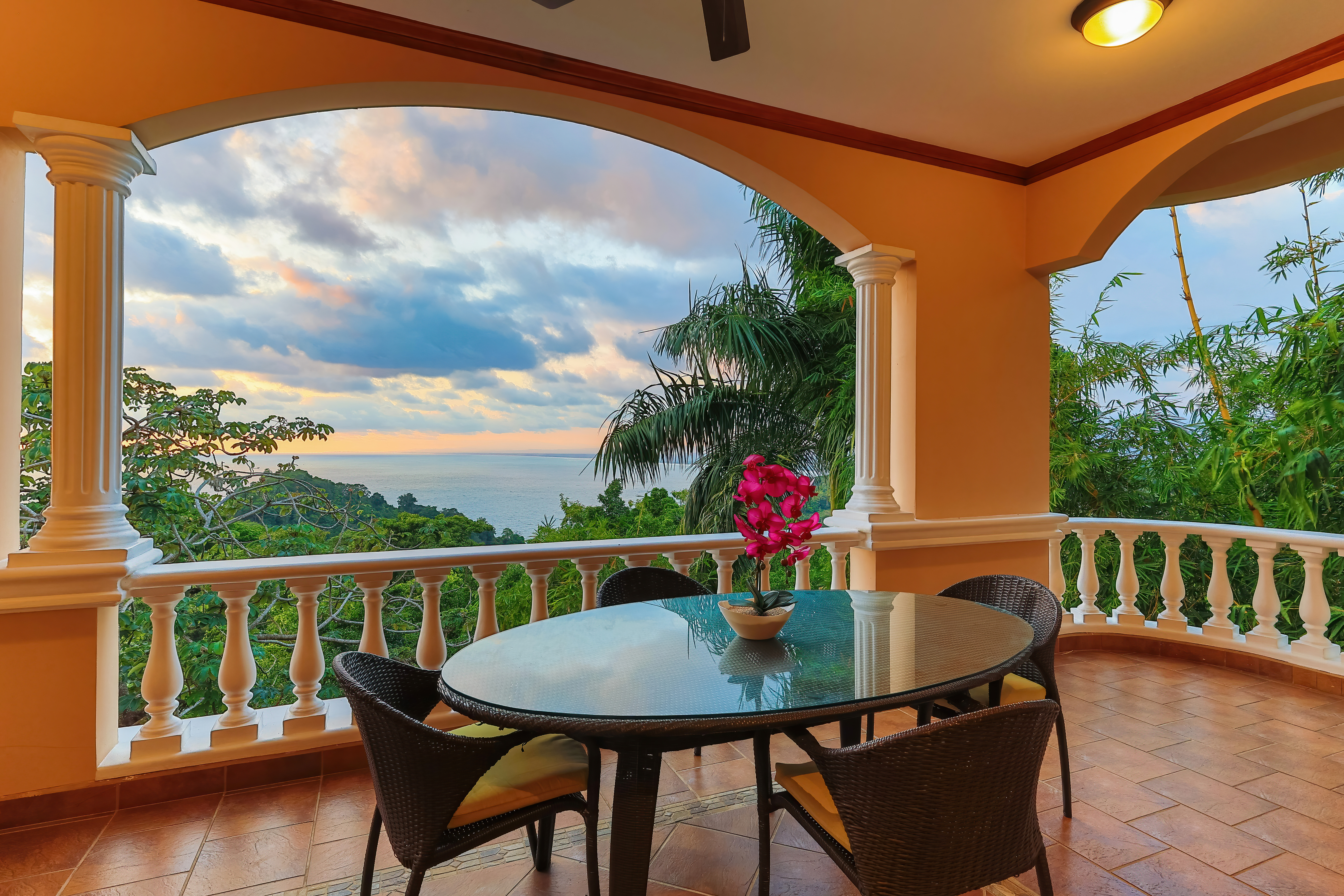 Condo Paraíso