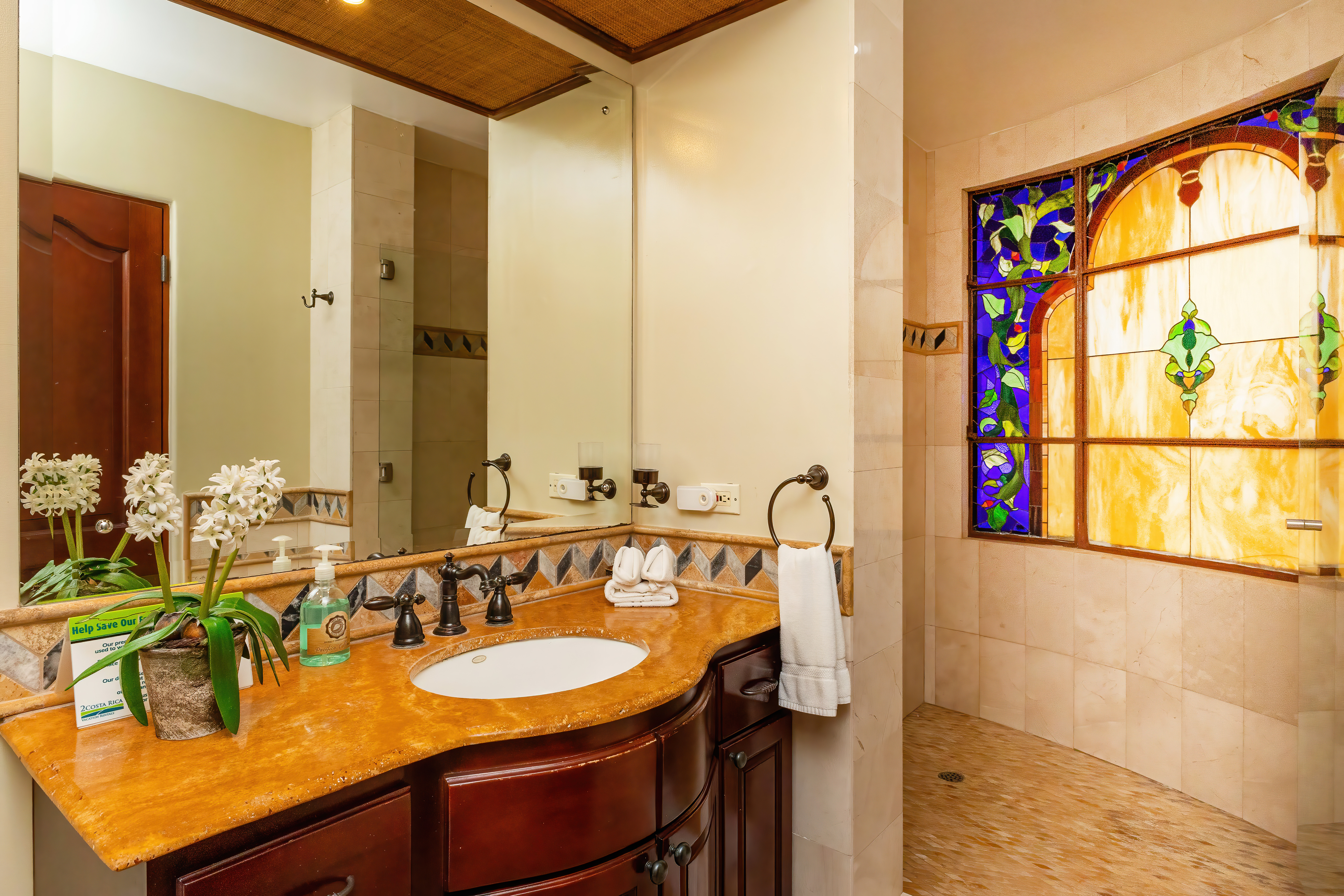 Condo Paraíso