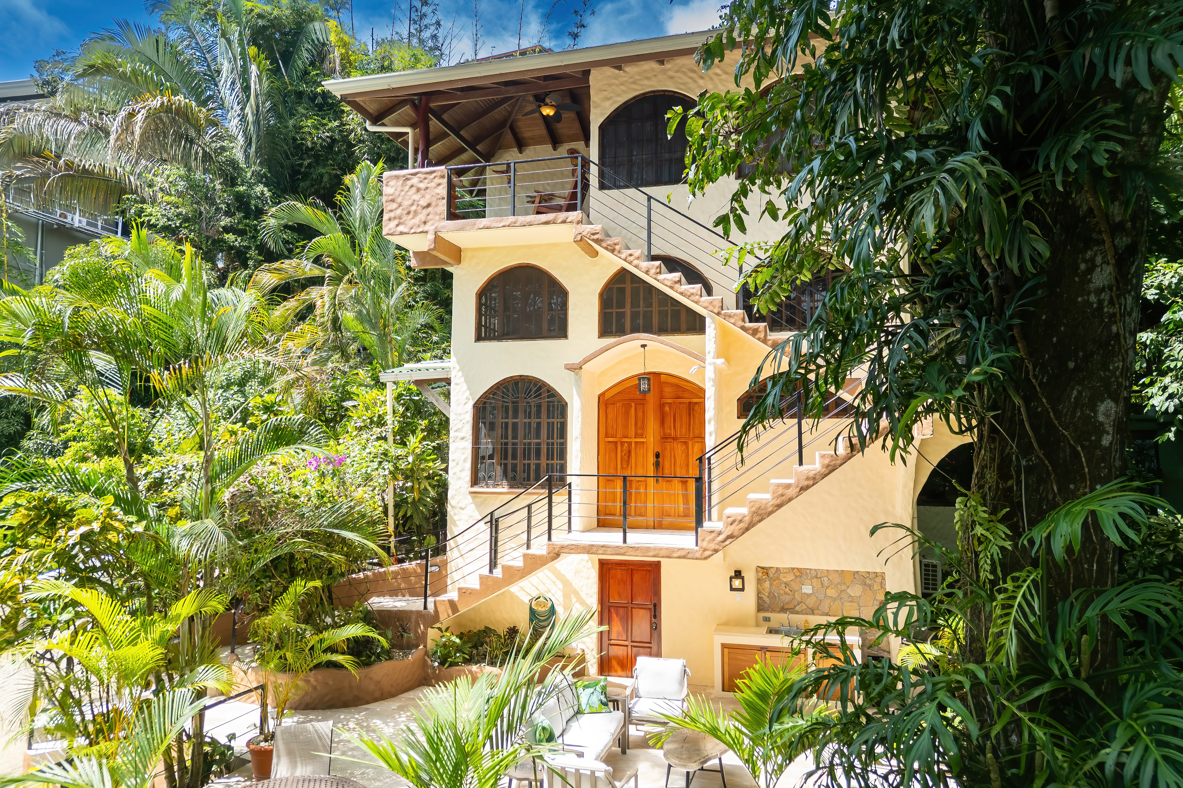 Casa Sarita — Manuel Antonio