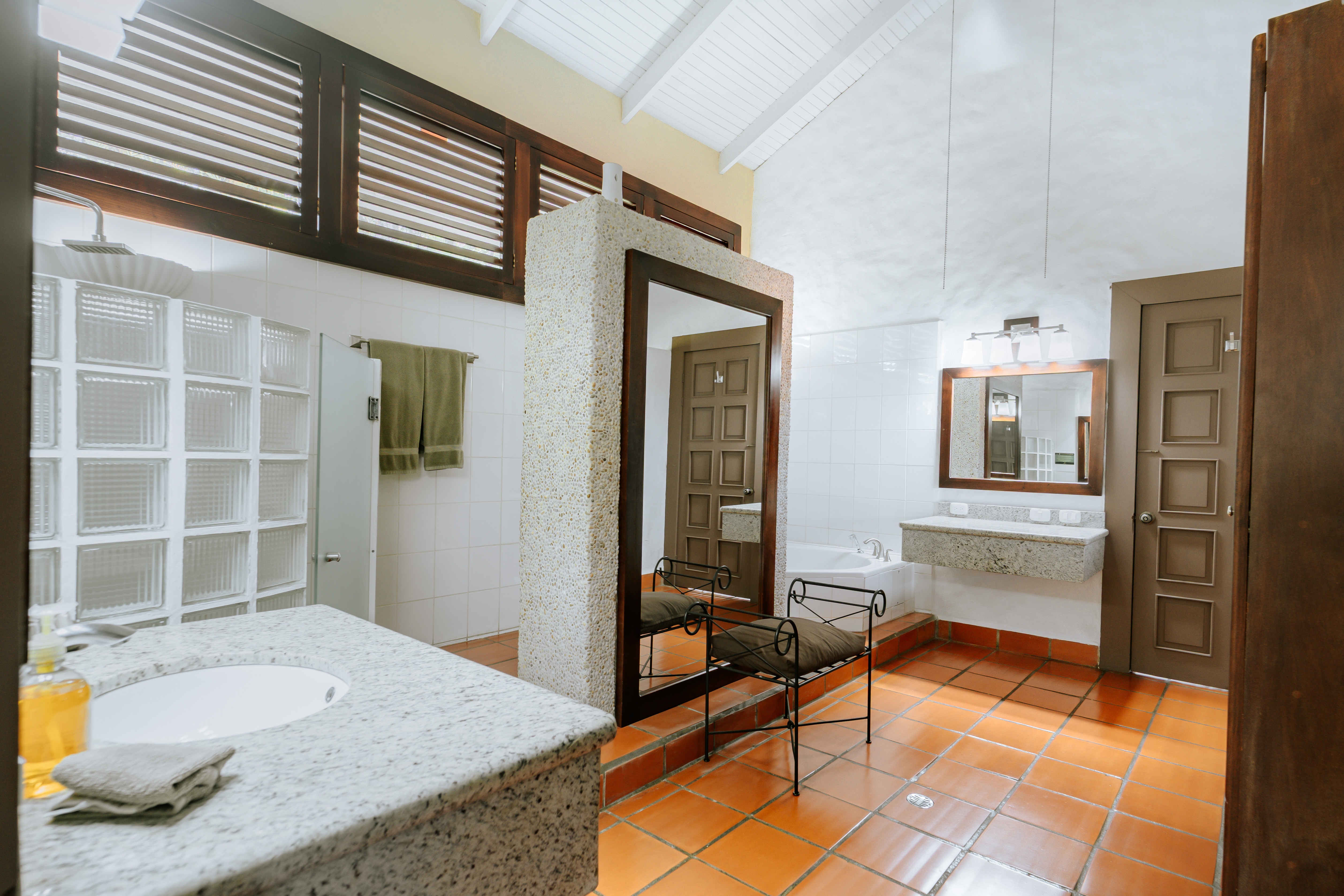 master suite bath
